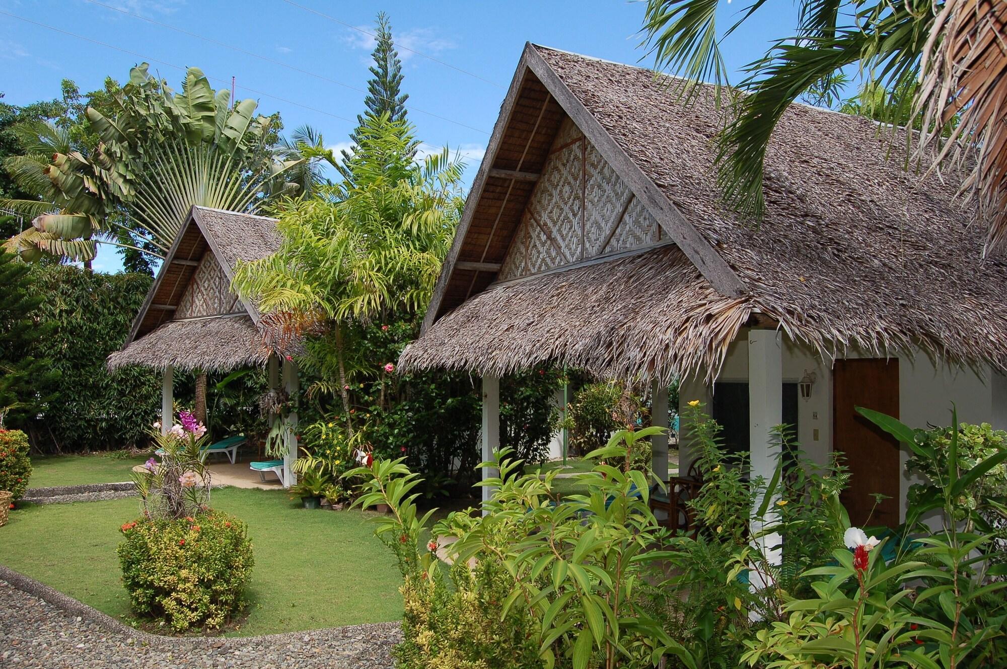 Marcosas Cottages Resort Moalboal Exterior photo